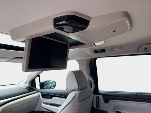 Certified 2025 Honda Odyssey Touring image 15