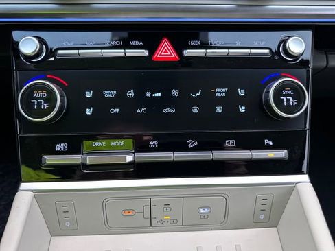 New 2026 Hyundai Santa Fe Calligraphy AWD/4WD image 16
