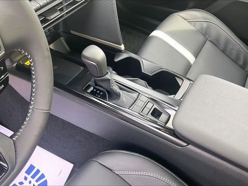 New 2026 Toyota Camry SE FWD image 10