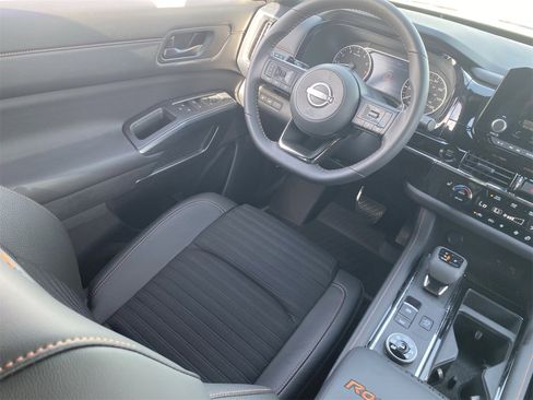 New 2025 Nissan Pathfinder Rock Creek image 15