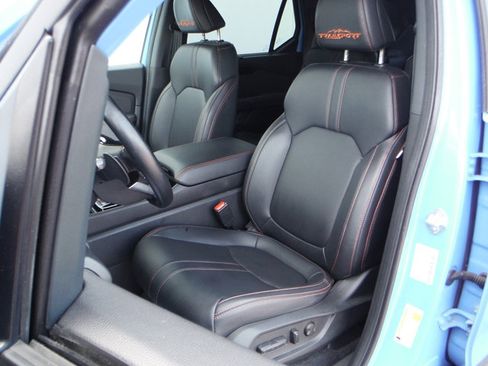 Used 2023 Honda Pilot TrailSport image 18