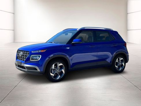 New 2025 Hyundai Venue Limited image 2