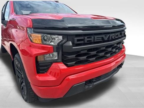 Used 2023 Chevrolet Silverado 1500 Custom AWD/4WD image 12