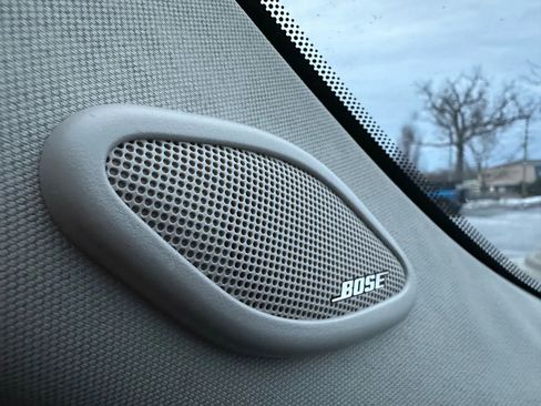 Used 2013 Cadillac Escalade Luxury image 23