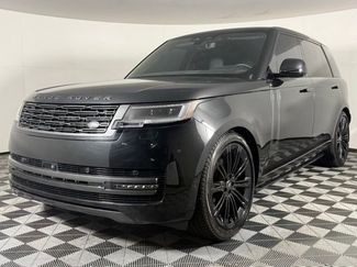 Used 2024 Land Rover Range Rover Long Wheelbase SE AWD/4WD video 2