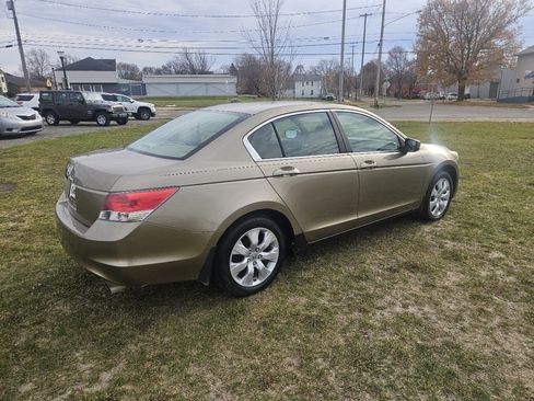 Used 2009 Honda Accord EX image 5
