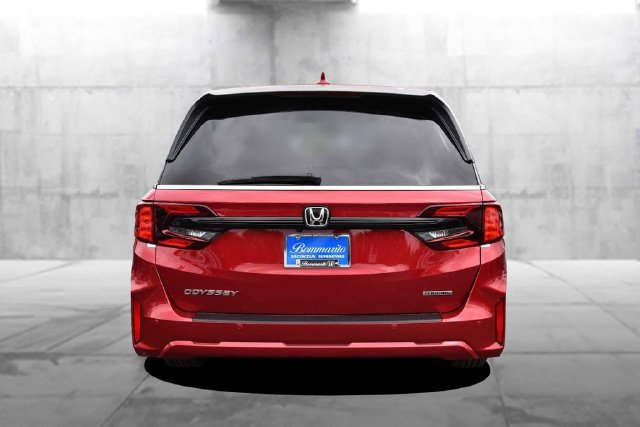 New 2027 Honda Odyssey Touring image 6