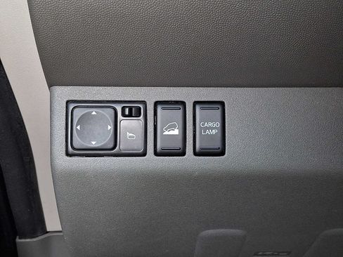 Used 2019 Nissan Frontier SV AWD/4WD image 24