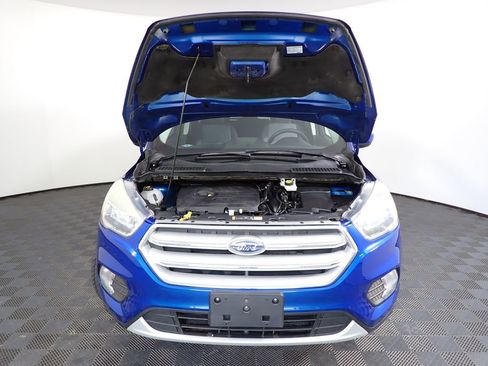 Used 2018 Ford Escape SE w/ SE Sync 3 Package AWD/4WD image 41