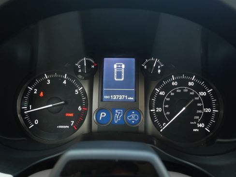 Used 2017 Lexus GX 460 Luxury image 37