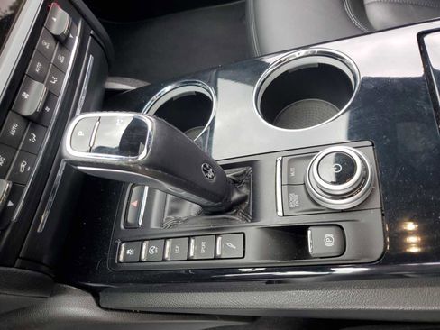 Used 2022 Maserati Quattroporte Modena Q4 image 20