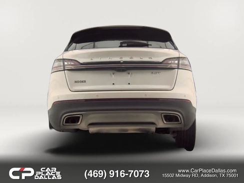 Used 2019 Lincoln Nautilus Reserve FWD image 5