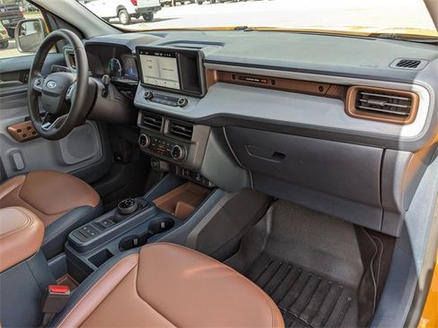 Certified 2023 Ford Maverick Lariat image 14