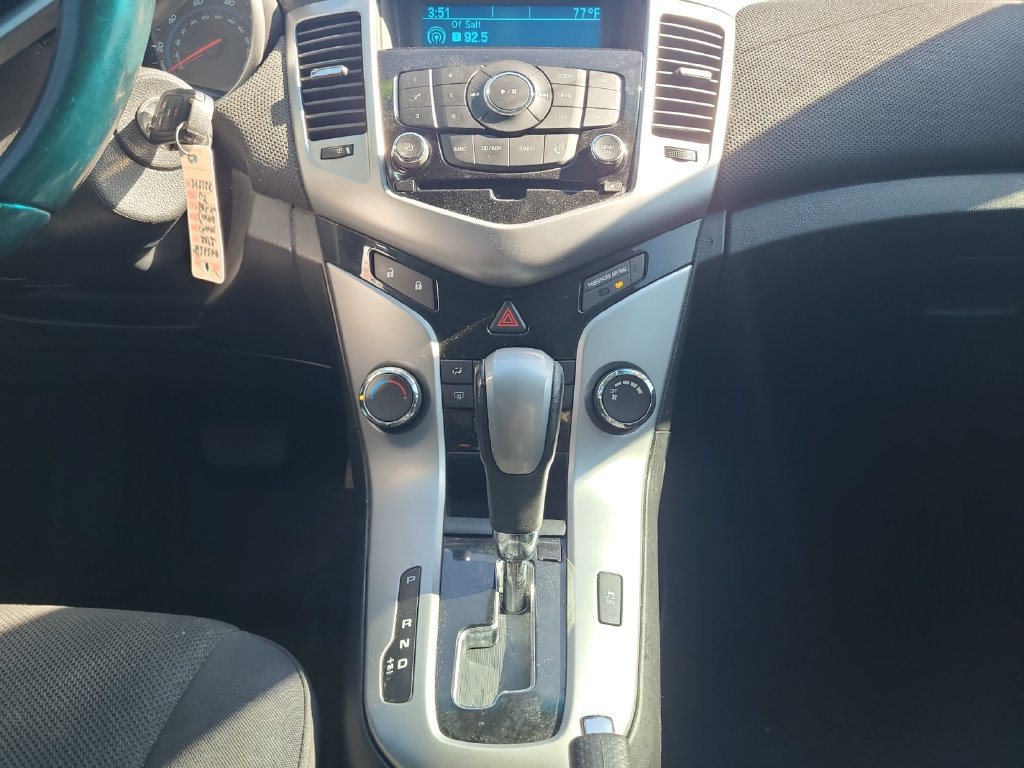 Used 2012 Chevrolet Cruze LT FWD image 11