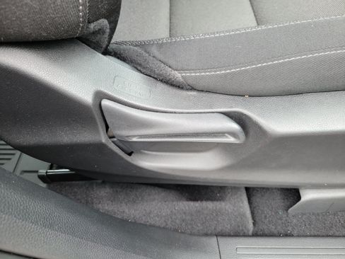 Used 2024 Honda CR-V LX image 19