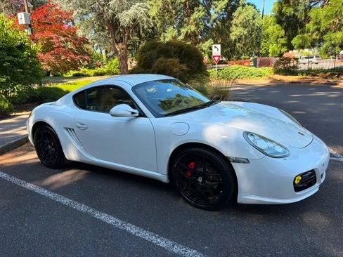 Used 2009 Porsche Cayman S RWD image 3