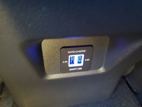 Used 2025 Toyota RAV4 LE FWD image 12
