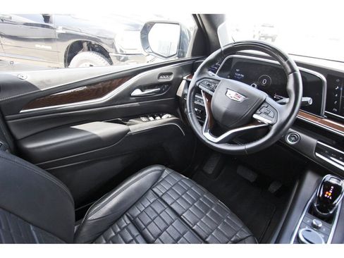 Used 2021 Cadillac Escalade Sport Platinum AWD/4WD image 8