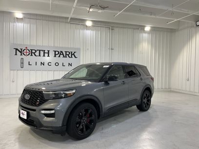 Used 2022 Ford Explorer ST w/ Equipment Group 401A