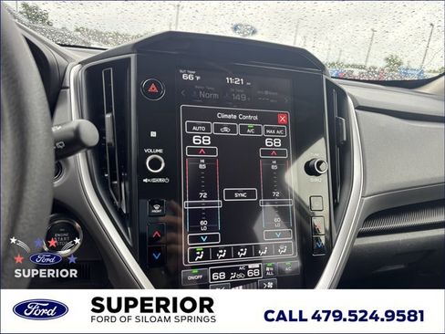 Used 2025 Subaru Crosstrek 2.5i Premium AWD/4WD image 29