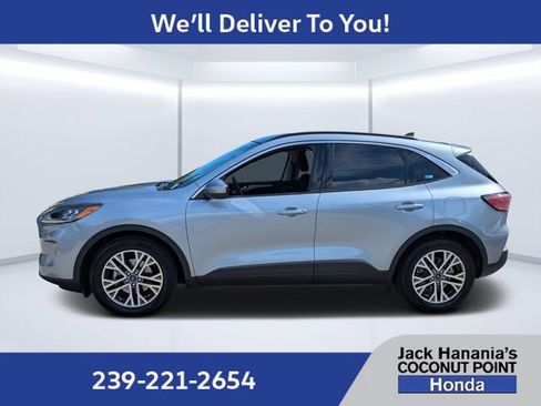 Used 2022 Ford Escape SEL FWD image 6