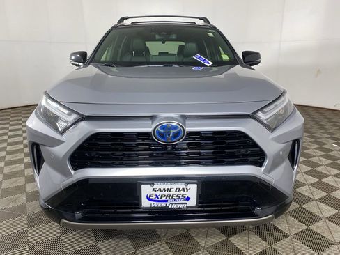 Used 2022 Toyota RAV4 XSE image 12