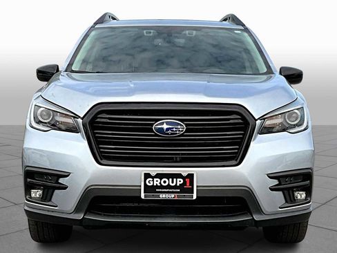 Used 2022 Subaru Ascent Onyx Edition image 3