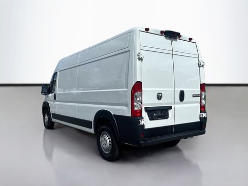 Used 2025 RAM ProMaster 2500 w/ Convenience Group FWD image 5