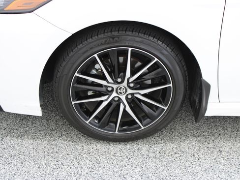 Certified 2024 Toyota Camry SE FWD image 11