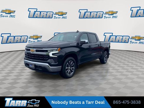 Used 2024 Chevrolet Silverado 1500 LT AWD/4WD image 4