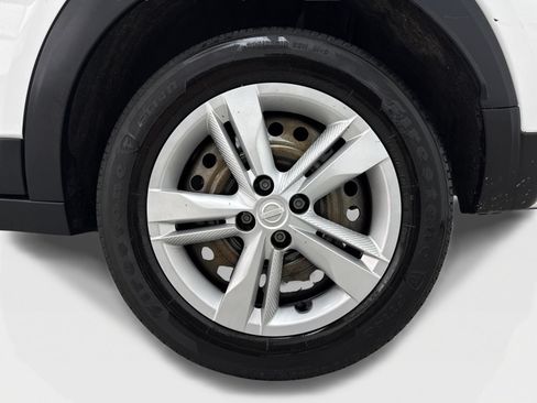 Used 2023 Nissan Kicks S FWD image 49