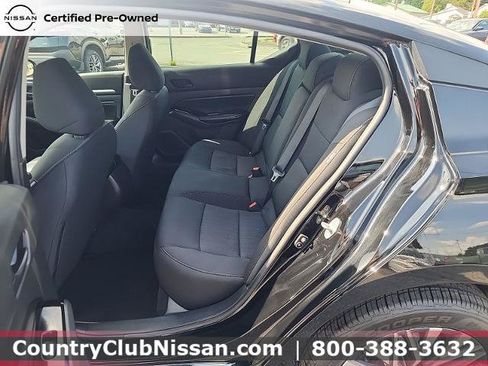 Certified 2023 Nissan Altima 2.5 SV w/ SV Premium Package AWD/4WD image 24