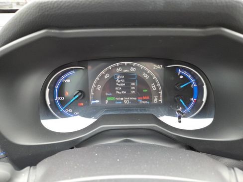 Used 2024 Toyota RAV4 XSE AWD/4WD image 35