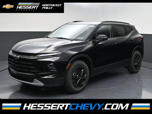 New 2026 Chevrolet Blazer LT w/ Convenience Package AWD/4WD image 1