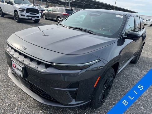 New 2025 Jeep Wagoneer S Launch Edition image 4