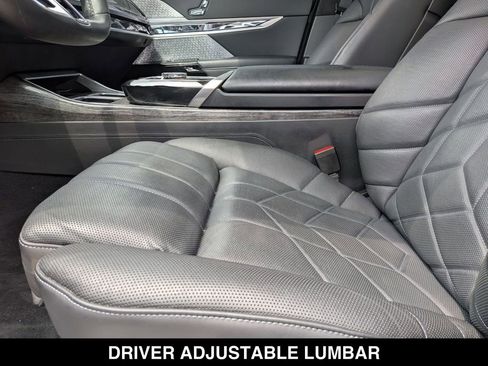 Certified 2023 BMW 760i xDrive AWD/4WD image 18