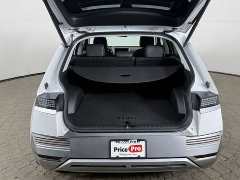 Used 2024 Hyundai Ioniq 5 Limited image 7