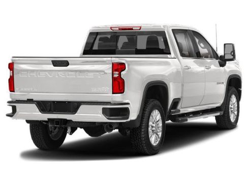 Used 2022 Chevrolet Silverado 2500 High Country w/ Z71 Off-Road Package AWD/4WD image 2