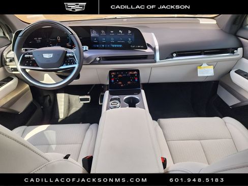 New 2026 Cadillac Vistiq Sport AWD/4WD image 8
