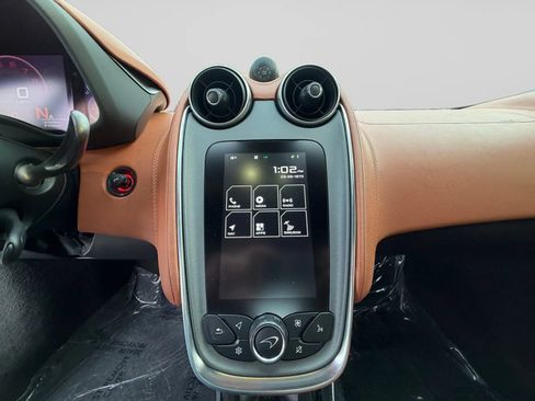 Used 2016 McLaren 570S Coupe RWD image 19