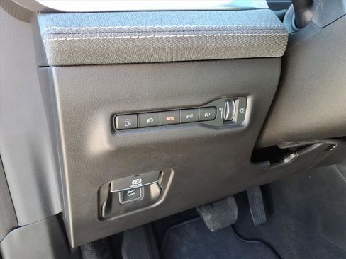 New 2026 Jeep Cherokee Laredo image 21