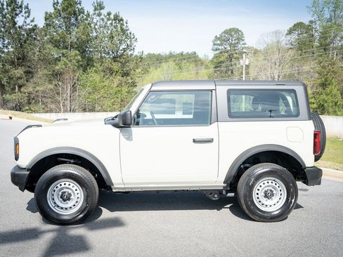 New 2026 Ford Bronco 2-Door AWD/4WD image 5