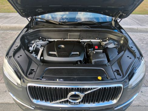 Used 2016 Volvo XC90 T6 Momentum image 40