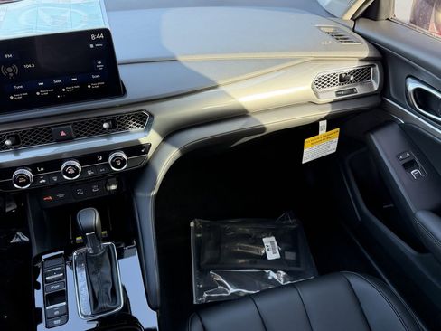 New 2026 Acura Integra FWD image 15
