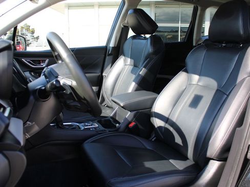 Used 2024 Subaru Forester Limited image 10