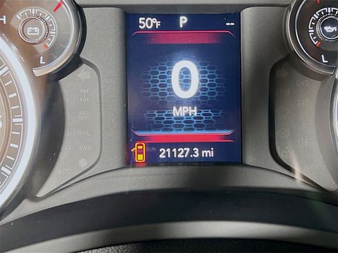 Used 2024 RAM 2500 Big Horn w/ Bed Utility Group image 12