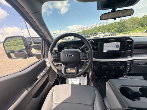 New 2026 Ford F250 XL w/ 360-Degree Camera Package AWD/4WD image 22