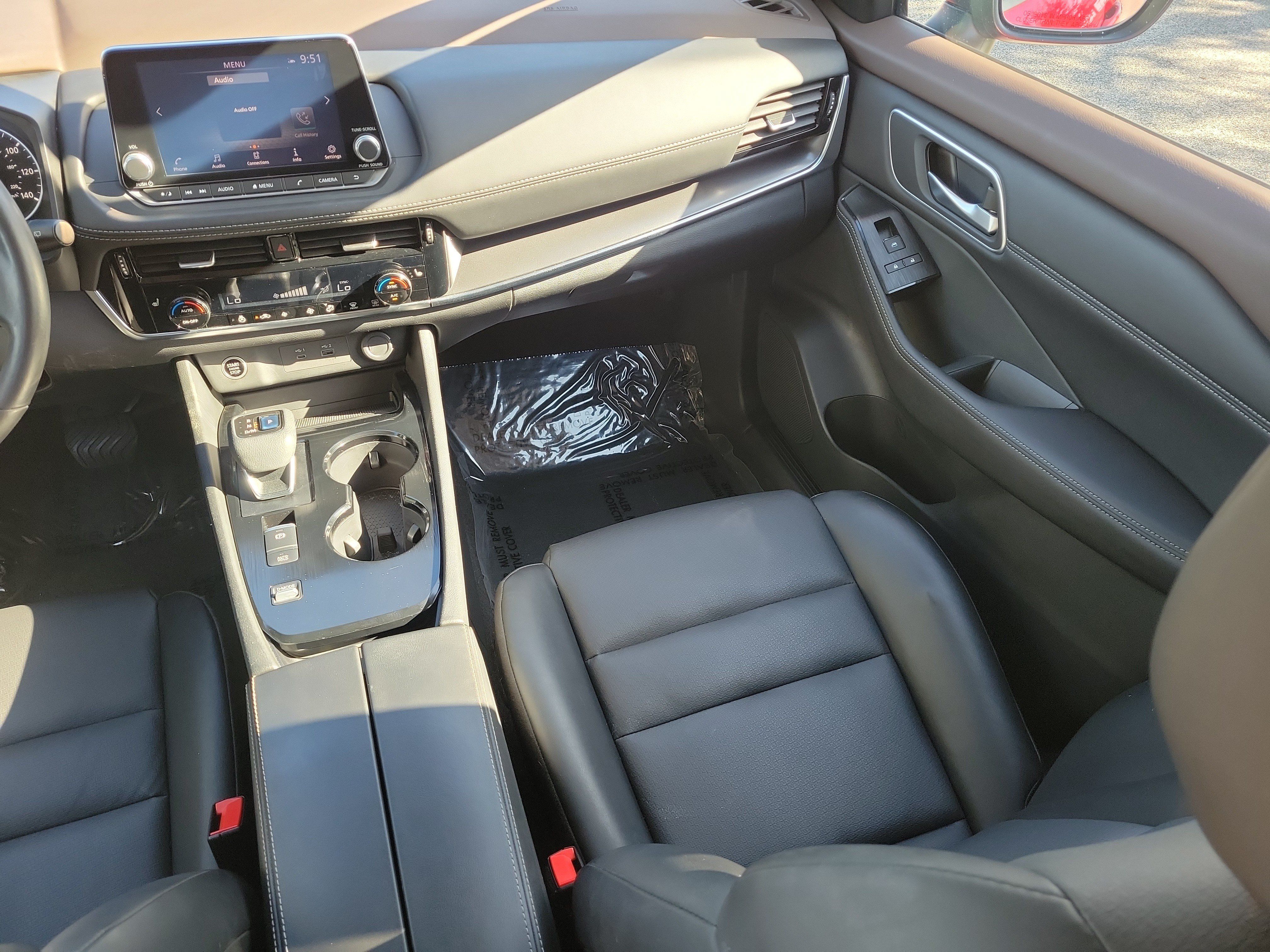 Certified 2021 Nissan Rogue SV w/ Premium Package FWD image 23