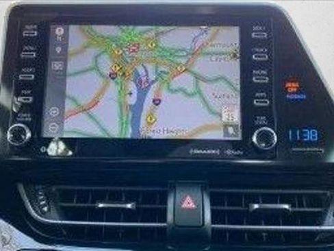 Used 2021 Toyota C-HR LE image 14