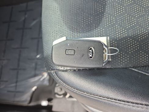 Used 2021 Kia Seltos EX AWD/4WD image 28